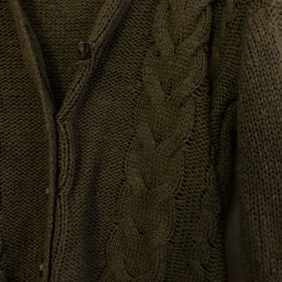 Cropped Cable Knit Sweater - Picture 2 of 2